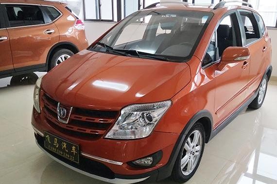 11w买进口大众高尔夫 来自德系旅行车的召唤