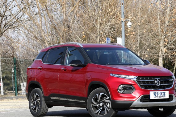 宝骏510周年特别版正式上市 售7.68万元