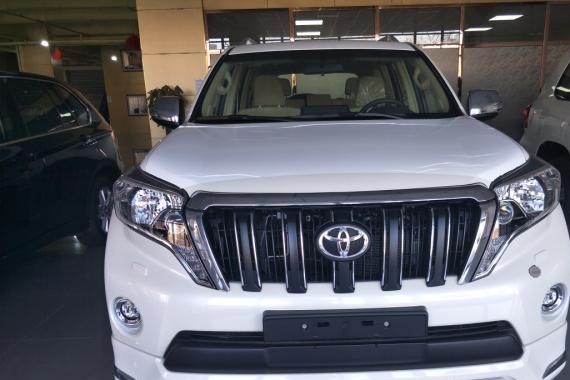 征服西藏首选车型2017款中东版霸道2700普拉多2700平行进口中东版