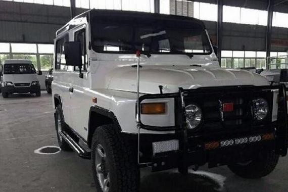 这才是最神气的212! 堪比路虎卫士, 内饰盖真皮, 照此量产能火?