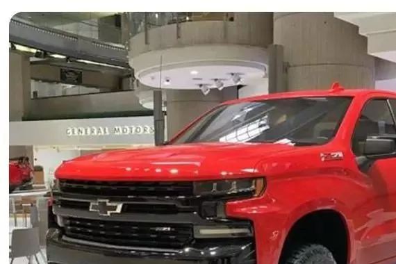 北美车展多款新车强势亮相，上演开年大戏丨车业杂谈