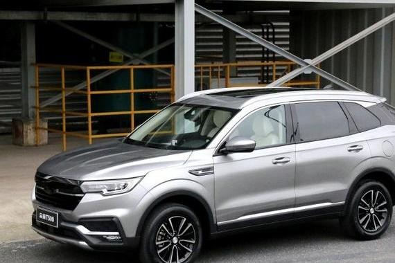 众泰再出杀手锏，颜值再创新高，预售8万，这是要撬宝骏560的墙角