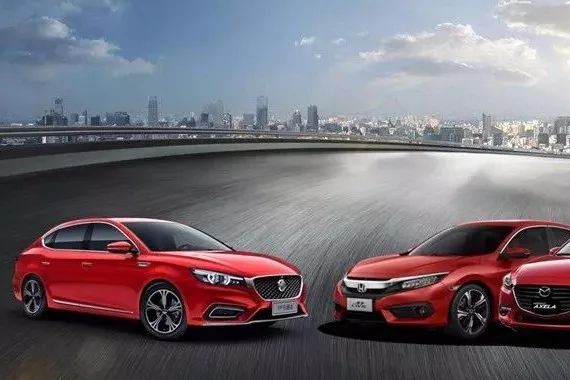 比思域和昂克赛拉快一代，这款网红轿跑让日系车心慌，太腻害