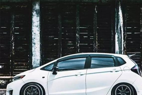 年轻人都喜欢开这几款车，适合创业初期资金不足的年轻人