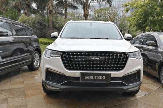 首台众泰T800到店，比路虎霸气，7座第三排也很舒坦，11万起售
