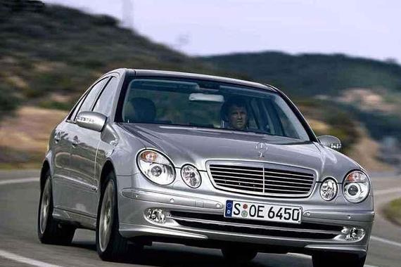 Erlang 淘车 优雅奔驰E级 W211如今还是这么美！