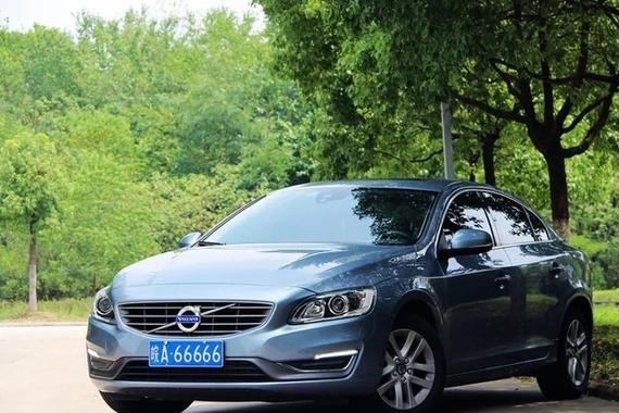 安全且有内涵 沃尔沃S60L用车一年心得感受