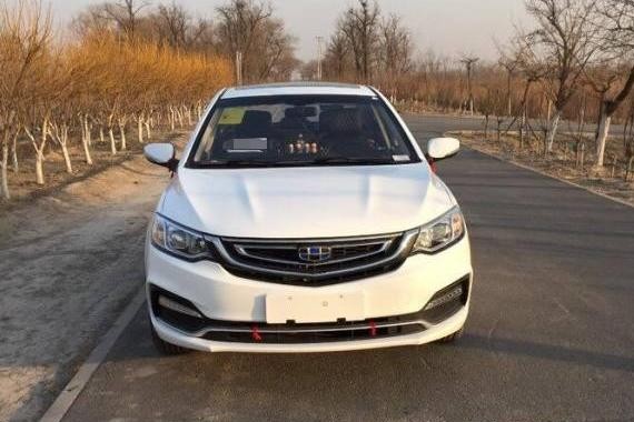 中国大妈放弃艾瑞泽5，提了这车，妹妹说要把她家起亚卖了换一辆