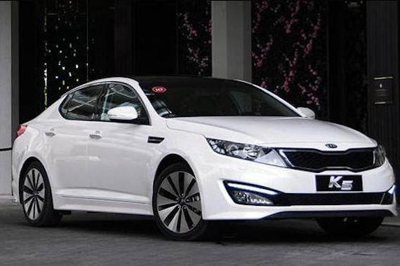 起亚这款车，轴距两米八，造型动感，只卖13万多却没人稀罕！