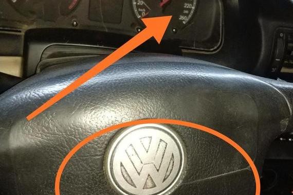 14年跑28万公里的帕萨特，让拆散的零件告诉你大修发动机的原因！