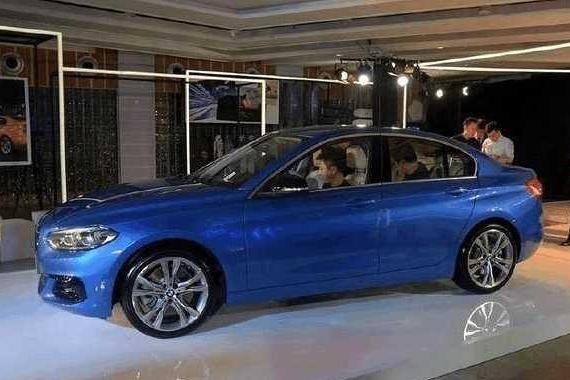 中国特供宝马1系18款来了，2.0T配8AT，18万起奥迪A3难卖了