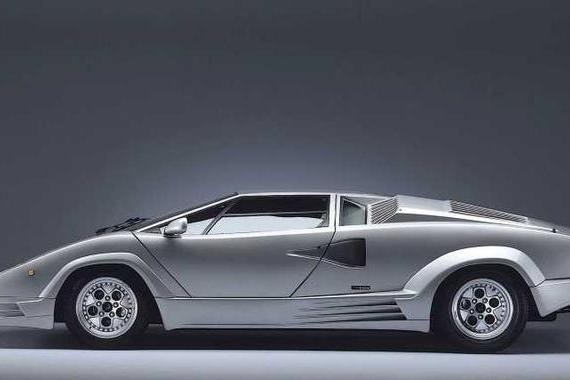 全球名车介绍——帕加尼