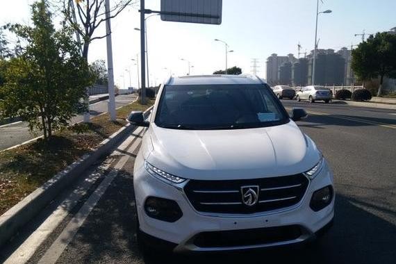 放弃众泰山寨T300，提了号称“神兽”车，家里人都说买值了