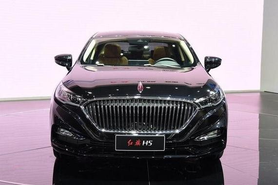 15万起，全新红旗H5，1.8T 6AT
