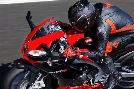 Aprilia125飙出173km/h...