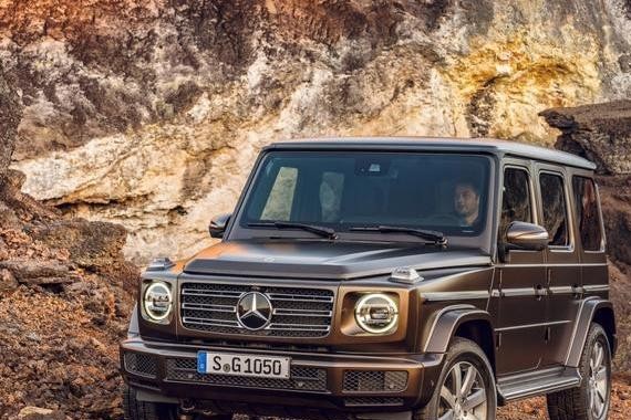 经典硬汉形象的延续，全新奔驰G级越野亮相