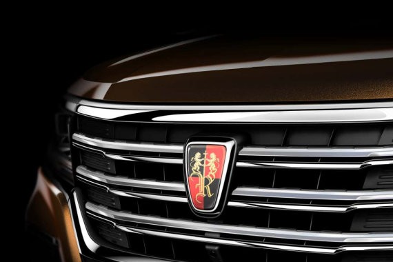 荣威百万级越野车遭曝光，这款号称内饰飙奔驰的大块头你了解多少？