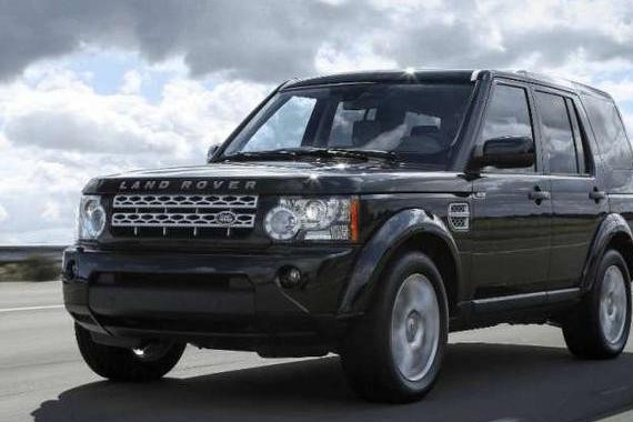 国外被抛弃，国内引疯抢，傻子才买的4款“伪豪车”!