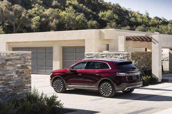 这次林肯的新车玩的有点大, 2.0升涡轮增压4缸发动机更省油?