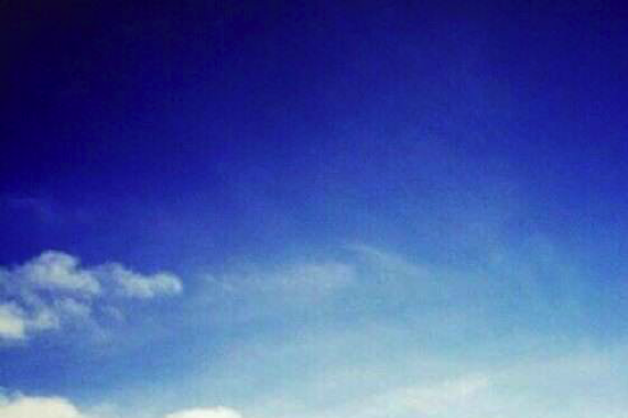 喜茶和脏包一起吃，味道特别像狗粮。