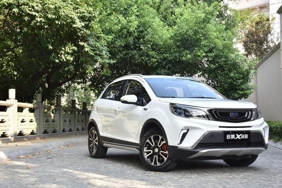 长安CS15比较吉祥前景X3机能旗敌相当，谁才是小型SUV王者