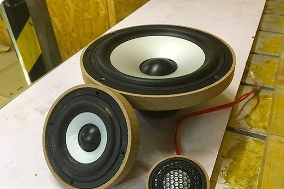 奥德赛改装必伟汽车音响 流传业余 居心解释汽车音响改装案例