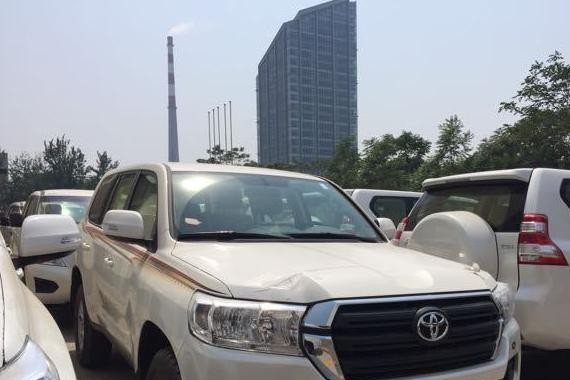 丰田兰德酷路泽硬汉座驾 戈壁王者 越野之王