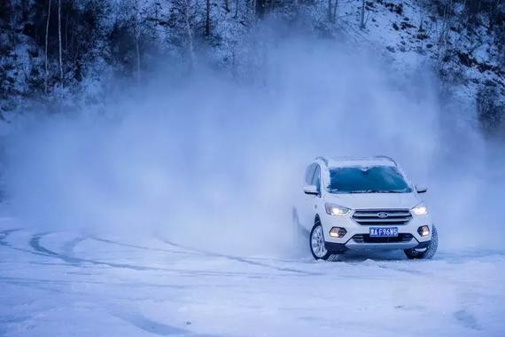 福特翼虎优化升级，同价位配置性能全秒杀