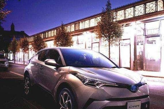 安全配置不含糊，内饰豪华，尺寸超竞品车，缤智瑟瑟发抖