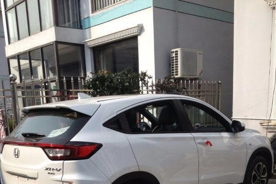 17年上牌的2015款XRV1.8自动舒适版卖12万，比买现代IX25划算