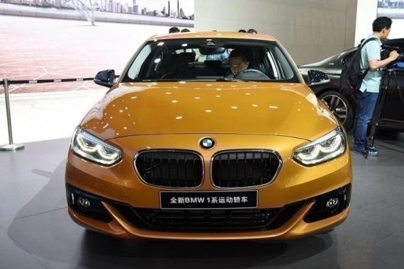 新款宝马1系售价20.48-31.98万 配置调整