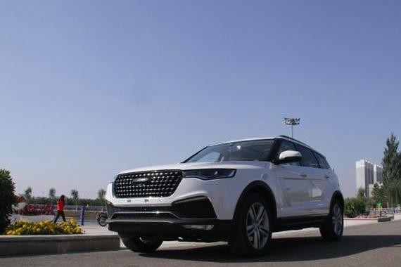 提众泰T700被小瞧？那些嘲笑你的人，可能连车都买不起