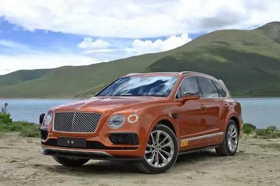 宾利添越首秀，国际SUV爬山越野比赛看添越如何绽放！