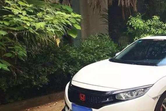 本田超跑有GK5，本田飞机有思域！