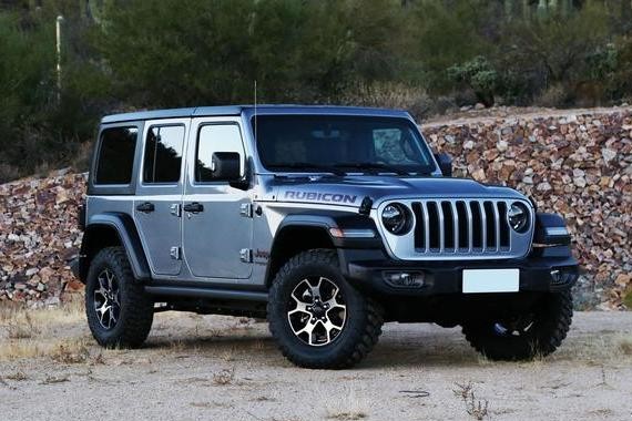 有钱了不一定要买宝马奔驰，可以买这款车