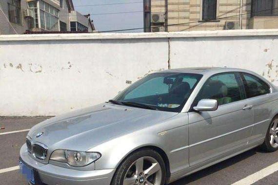 当年70多万买的宝马，现在5万比五菱宏光还便宜