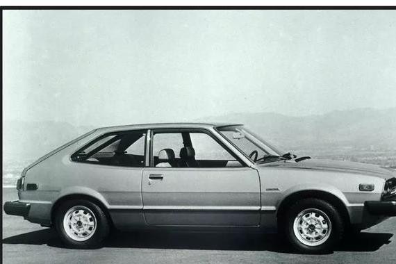 这台日系车称霸了42年，新一代更是强得离谱！