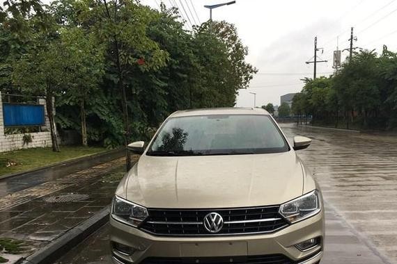 买车路上遇到托，喜提1.4T大众宝来，开出租车的人眼光果然不错