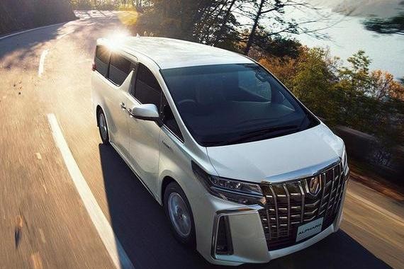 被骂的最惨日系车，加价30万排队抢着买，回头率比奔驰宝马都高！