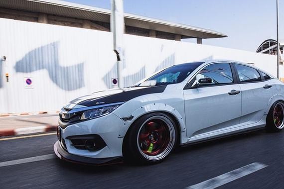 南京思域事件，一个成功男人的自述——我开顶配思域，穿奥康皮鞋