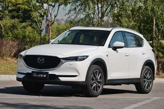 颜值高的CX-5？还是动感十足的新款CRV？