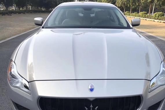 这车50多W拥有 16年玛莎拉蒂总裁3.8T-GTS V8 金色米白内