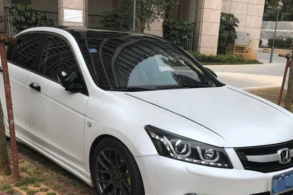 一年前买辆八代雅阁, 如今转手净赚两万, 车主: 丰田本田真保值