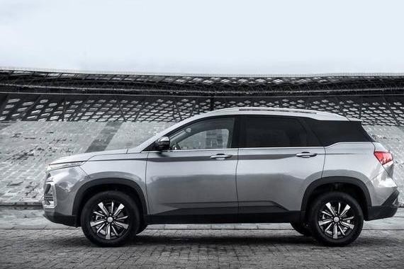 你认可它成为国民神车么?轴距2750mm！5座SUV！1.5T引擎8万起！