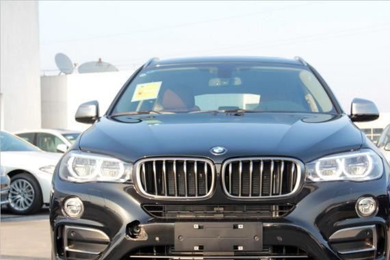 17款宝马X6轿跑王子名流作风魅力来袭