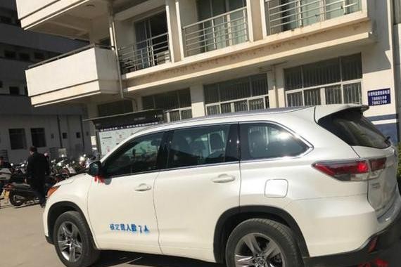 新提汉兰达，上牌被喷字，车主：为何连SUV都要喷？