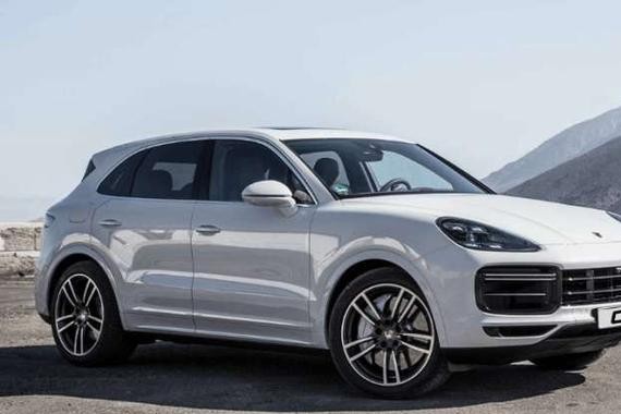 保时捷新卡宴采纳12.3英寸多媒体显示屏，SUV开出跑车的感到！