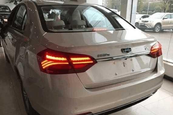 2018吉利又推出一款新车，外观内饰大升级，才卖13万！