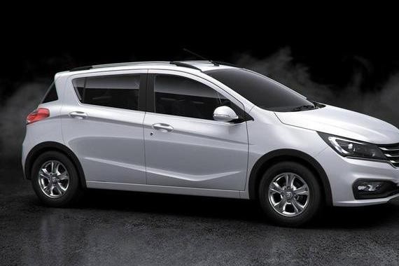 5万配ESP+天窗, 这款国产车一年卖20万台, 让老年代步车怎么活?