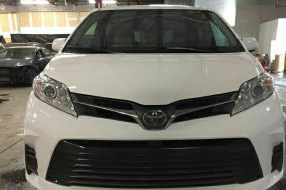 超级奶爸2018款全新丰田塞纳四驱商务